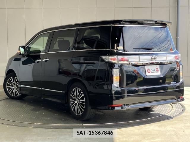 Nissan ELGRAND 2021-07 8365748-29
