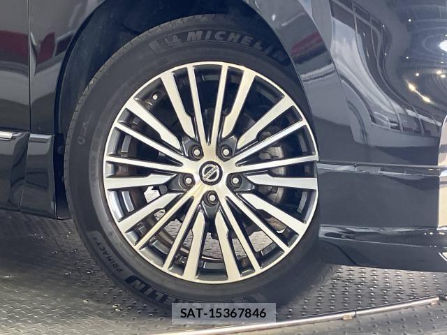 Nissan ELGRAND 2021-07 8365748-3