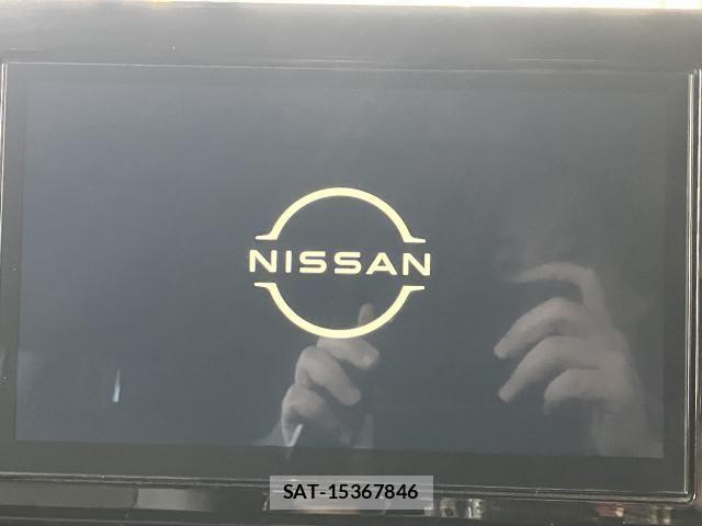 Nissan ELGRAND 2021-07 8365748-6