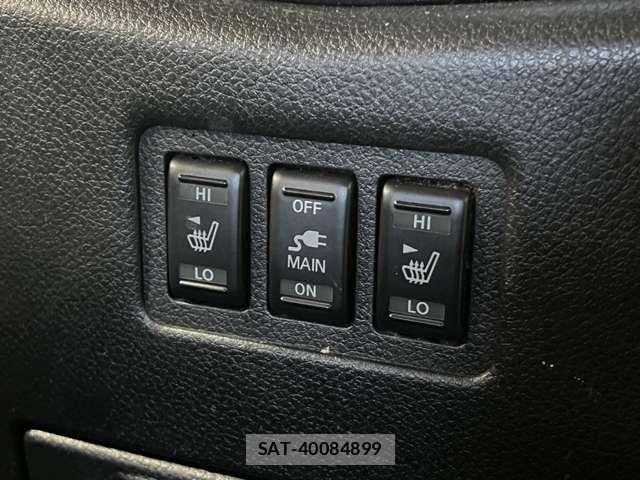 Nissan ELGRAND 2011-11 8365753-8