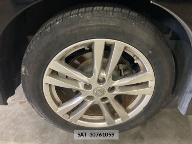 Nissan ELGRAND 2011-10 8365756-9
