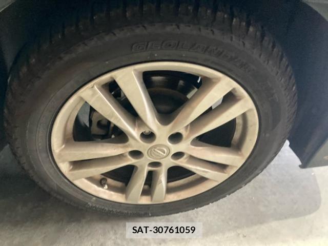 Nissan ELGRAND 2011-10 8365756-8
