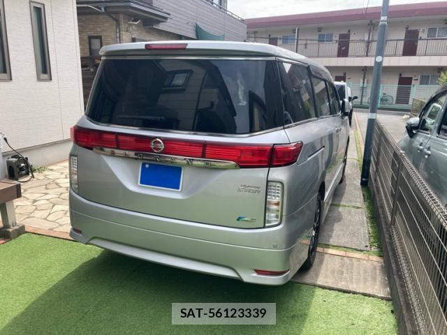 Nissan ELGRAND 2011-11 8371629-5