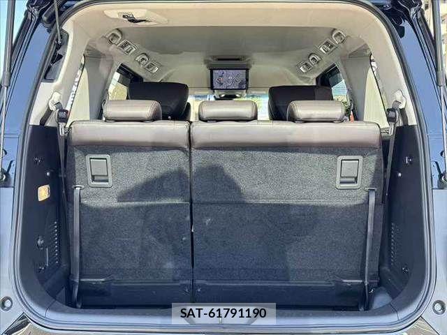 Nissan ELGRAND 2021-02 8371628-19