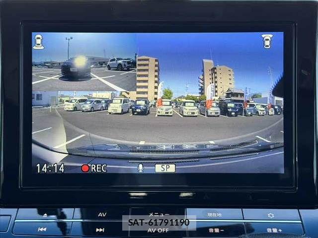 Nissan ELGRAND 2021-02 8371628-29