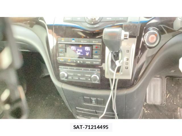 Nissan ELGRAND 2011-08 8412211-9