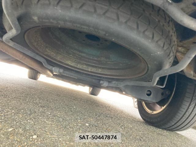 Nissan ELGRAND 2005-08 8412209-9