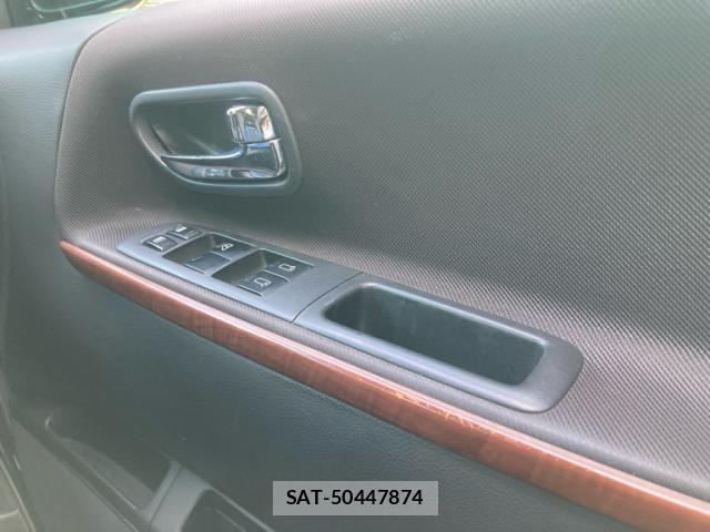 Nissan ELGRAND 2005-08 8412209-16