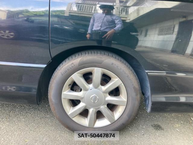 Nissan ELGRAND 2005-08 8412209-5