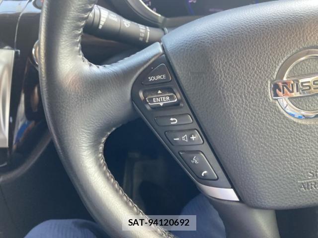 Nissan ELGRAND 2011-08 8412220-15
