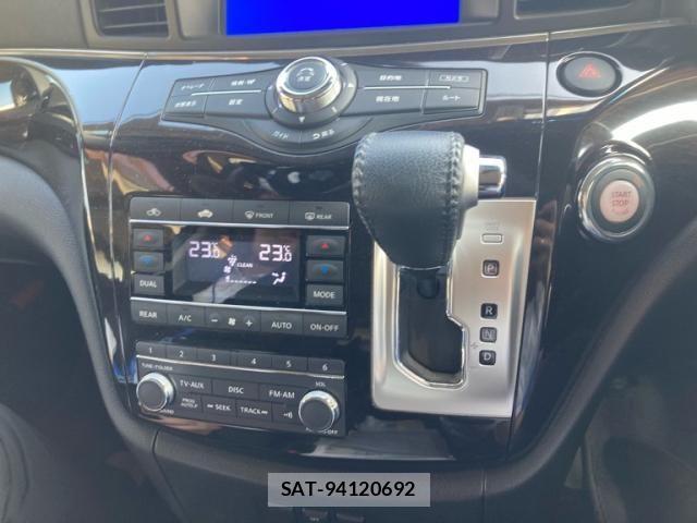 Nissan ELGRAND 2011-08 8412220-17