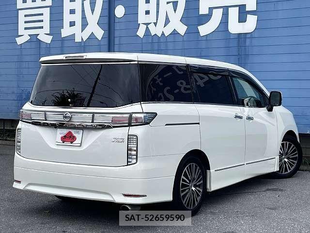 Nissan ELGRAND 2014-09 8412196-2
