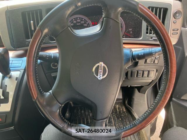 Nissan ELGRAND 2008-09 8412213-13