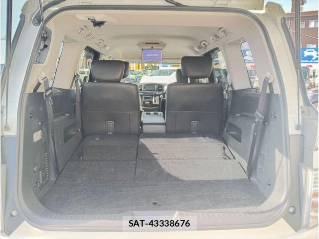 Nissan ELGRAND 2013-06 8412194-15