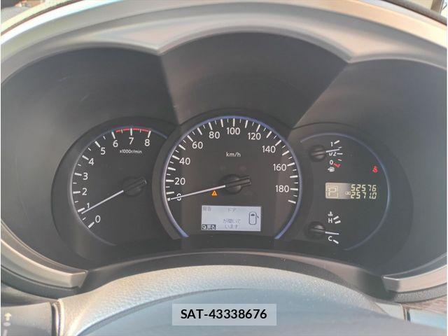 Nissan ELGRAND 2013-06 8412194-28