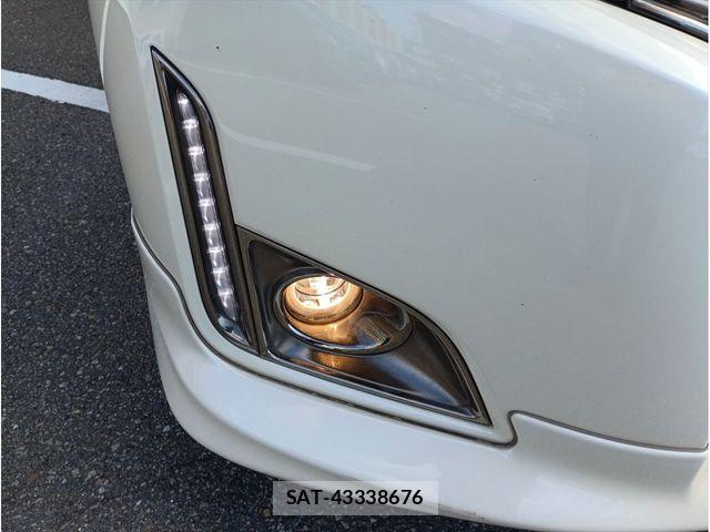 Nissan ELGRAND 2013-06 8412194-4