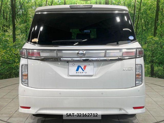 Nissan ELGRAND 2021-07 8438098-15