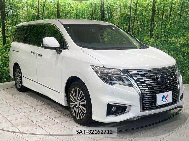 Nissan ELGRAND 2021-07 8438098-16