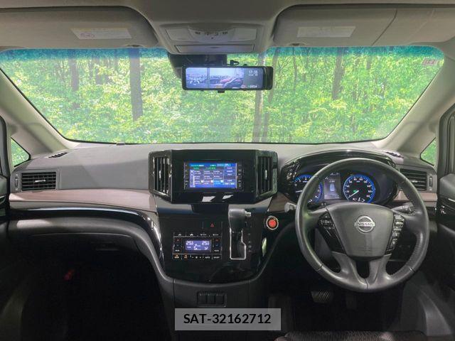 Nissan ELGRAND 2021-07 8438098-1