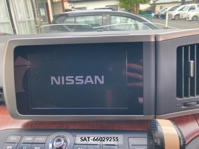 Nissan ELGRAND 2006-07 8438100-19
