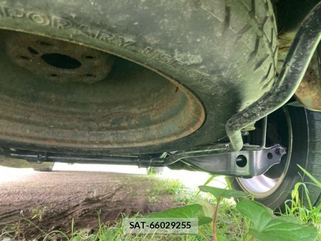 Nissan ELGRAND 2006-07 8438100-7