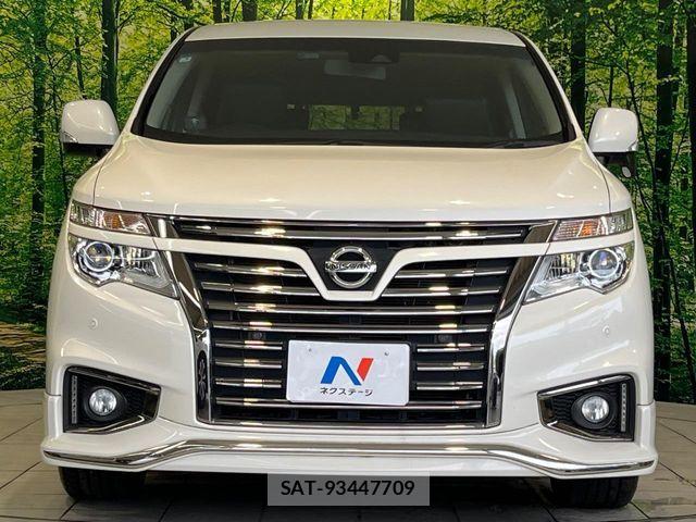 Nissan ELGRAND 2019-05 8457422-14