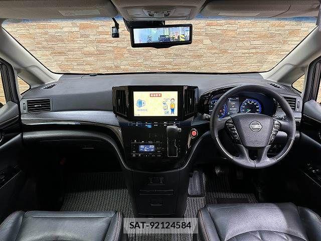 Nissan ELGRAND 2021-08 8485346-1