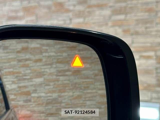 Nissan ELGRAND 2021-08 8485346-5