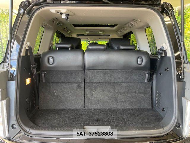 Nissan ELGRAND 2012-08 8485349-10