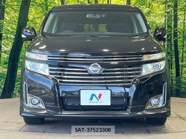 Nissan ELGRAND 2012-08 8485349-14