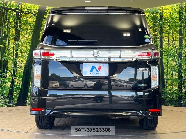 Nissan ELGRAND 2012-08 8485349-15