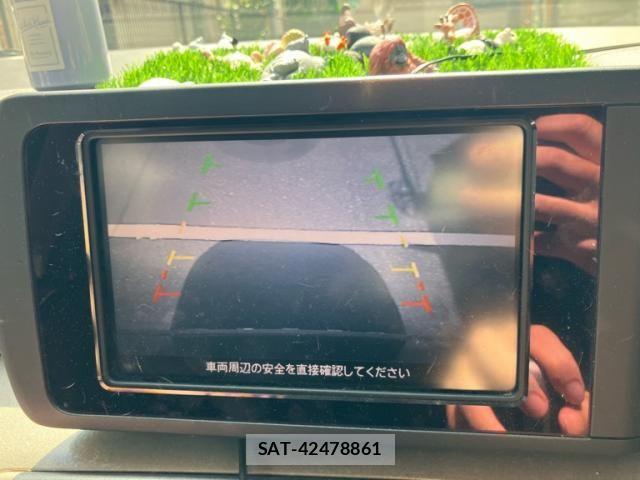Nissan ELGRAND 2008-04 8485348-16