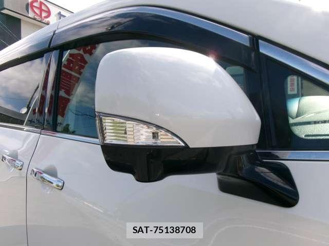 Nissan ELGRAND 2016-09 8524770-28