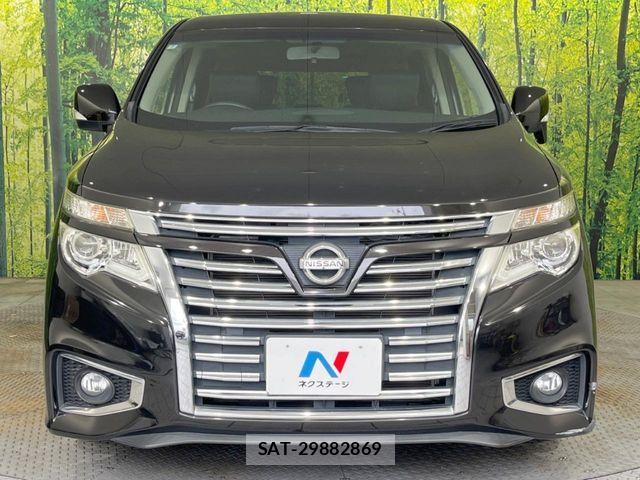 Nissan ELGRAND 2017-08 8524754-14