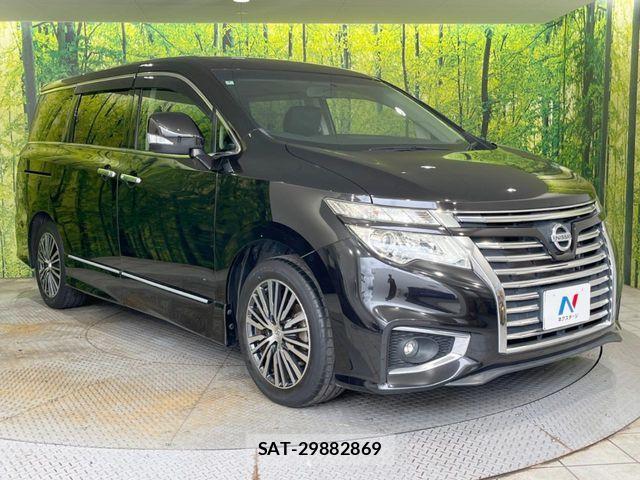 Nissan ELGRAND 2017-08 8524754-16
