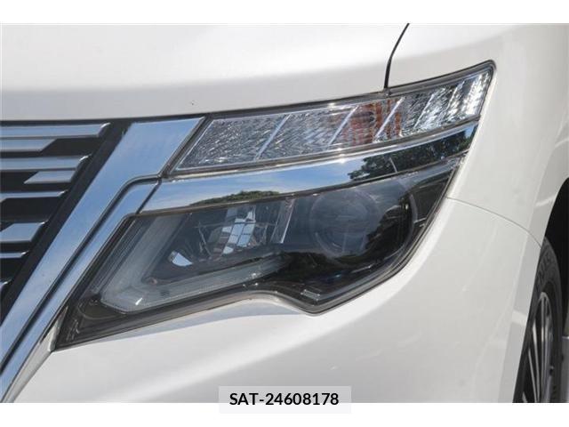 Nissan ELGRAND 2023-06 8524756-17