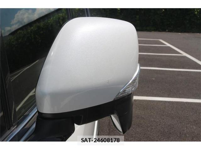 Nissan ELGRAND 2023-06 8524756-21