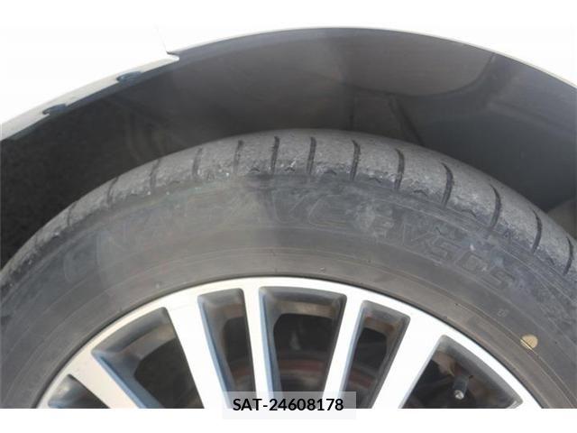 Nissan ELGRAND 2023-06 8524756-27