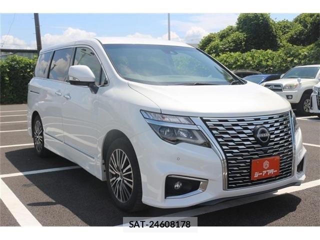 Nissan ELGRAND 2023-06 8524756-6