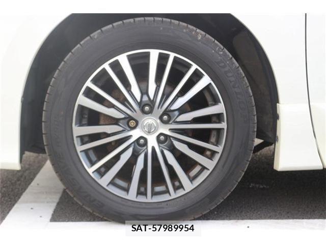 Nissan ELGRAND 2015-03 8524767-23