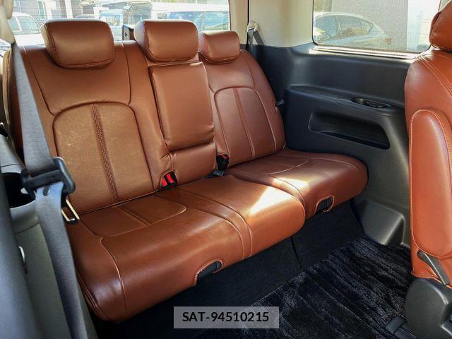 Nissan ELGRAND 2018-09 8524755-10