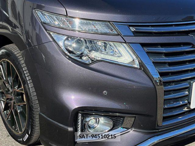 Nissan ELGRAND 2018-09 8524755-13