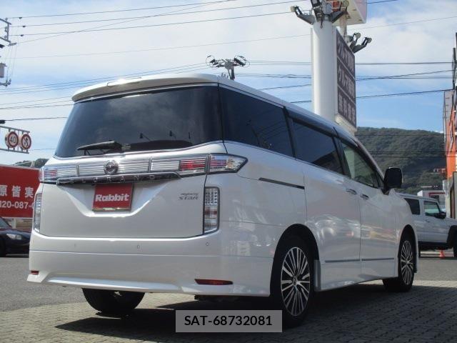 Nissan ELGRAND 2021-12 8524753-14