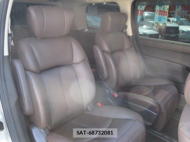 Nissan ELGRAND 2021-12 8524753-24