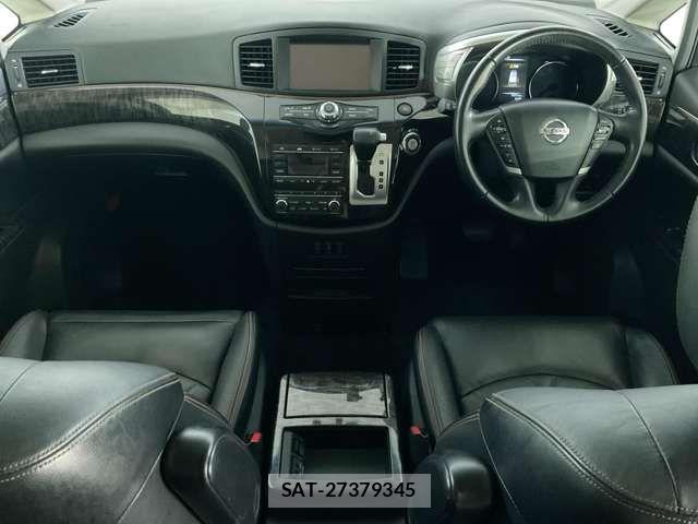 Nissan ELGRAND 2014-03 8524758-13