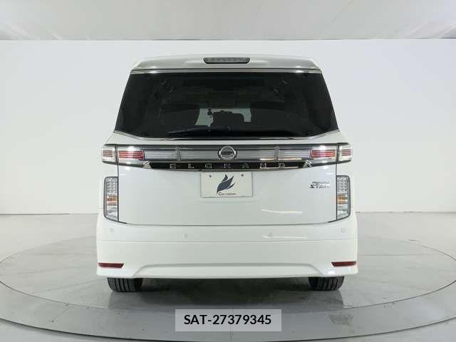 Nissan ELGRAND 2014-03 8524758-4