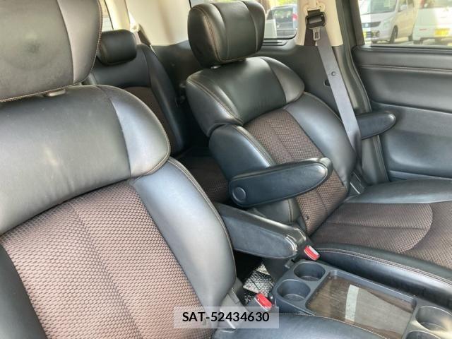 Nissan ELGRAND 2011-08 8528527-11