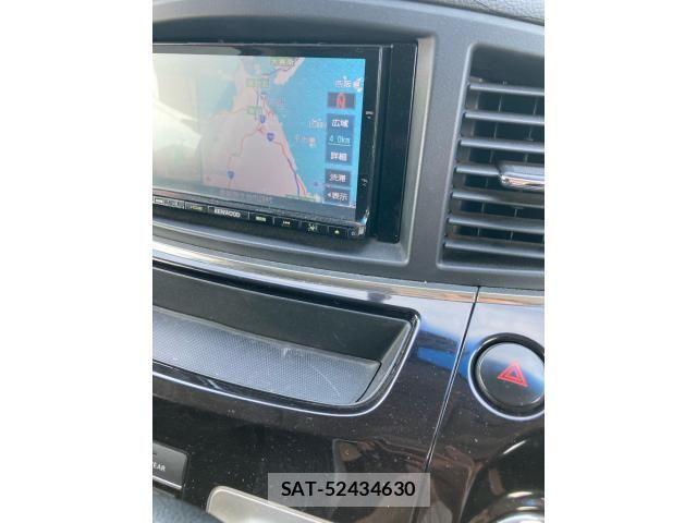 Nissan ELGRAND 2011-08 8528527-20