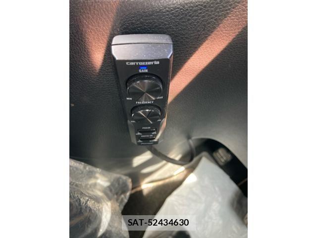 Nissan ELGRAND 2011-08 8528527-23