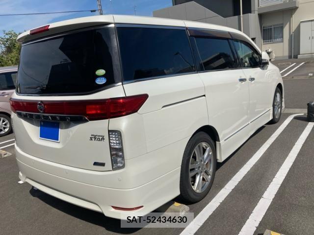 Nissan ELGRAND 2011-08 8528527-2